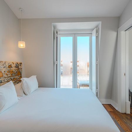 อัลมาเรีย - เอ็กซ์ ลิบริส อพาร์ตเมนต์ | เชียด Apartment ลิสบอน ภายนอก รูปภาพ