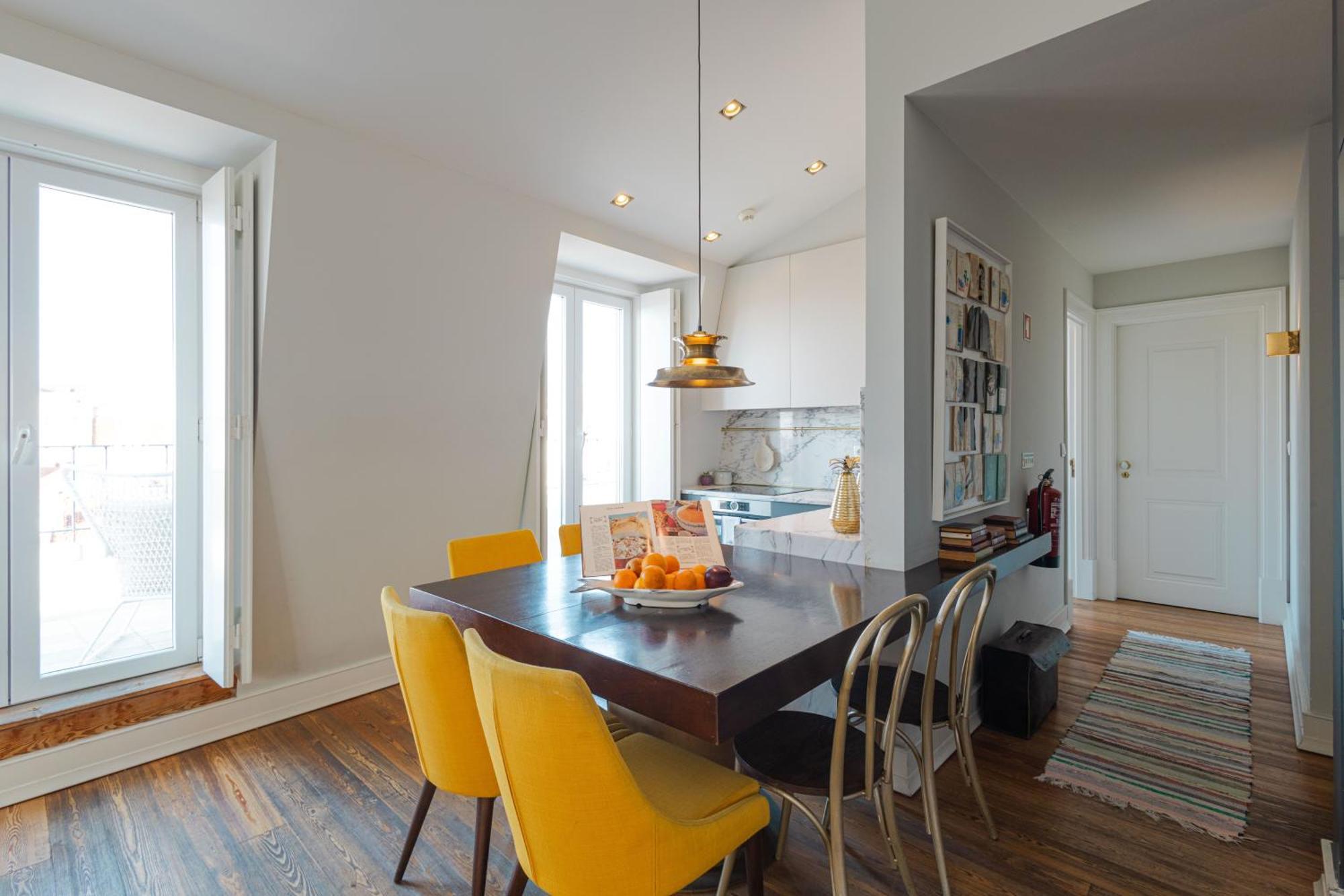 อัลมาเรีย - เอ็กซ์ ลิบริส อพาร์ตเมนต์ | เชียด Apartment ลิสบอน ภายนอก รูปภาพ