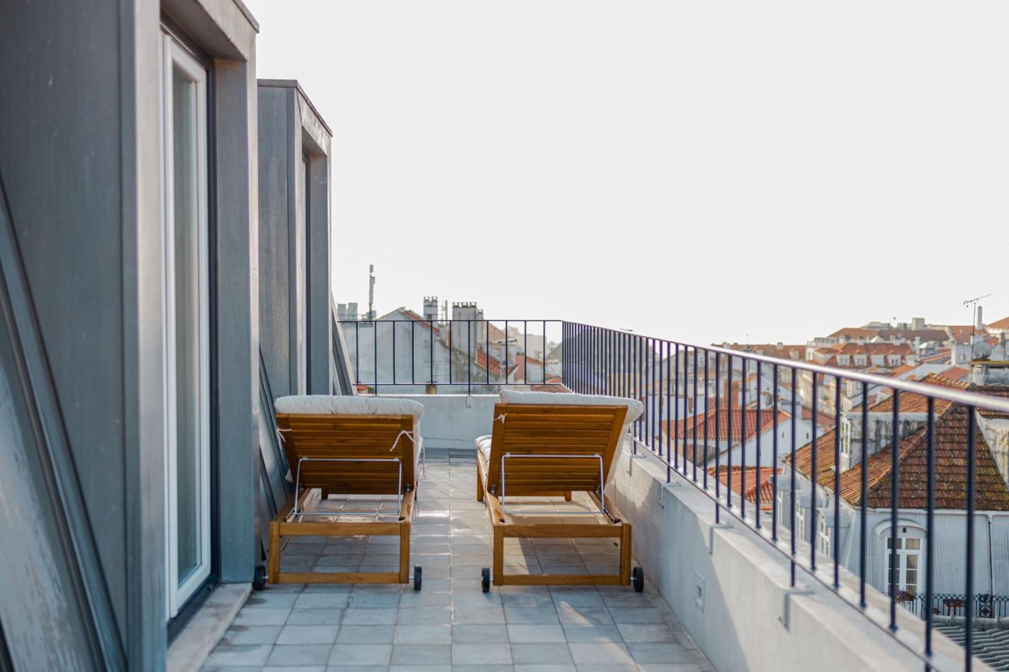 อัลมาเรีย - เอ็กซ์ ลิบริส อพาร์ตเมนต์ | เชียด Apartment ลิสบอน ภายนอก รูปภาพ