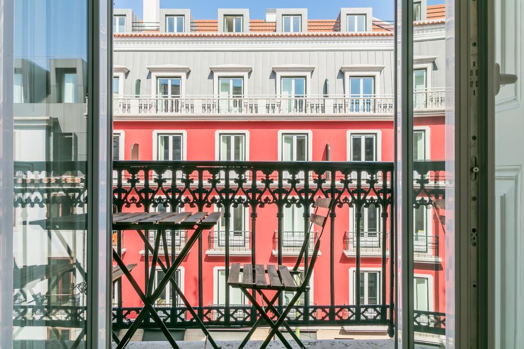 อัลมาเรีย - เอ็กซ์ ลิบริส อพาร์ตเมนต์ | เชียด Apartment ลิสบอน ภายนอก รูปภาพ