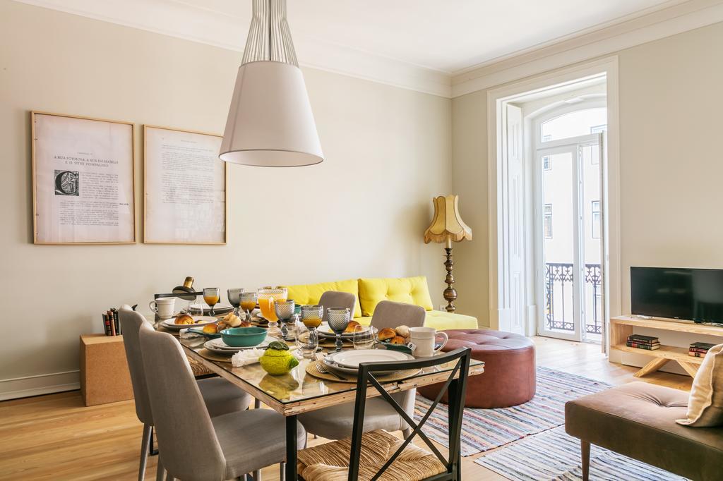 อัลมาเรีย - เอ็กซ์ ลิบริส อพาร์ตเมนต์ | เชียด Apartment ลิสบอน ภายนอก รูปภาพ