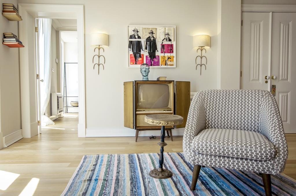 อัลมาเรีย - เอ็กซ์ ลิบริส อพาร์ตเมนต์ | เชียด Apartment ลิสบอน ภายนอก รูปภาพ
